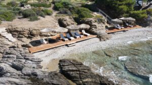 luriahomes_private_beach