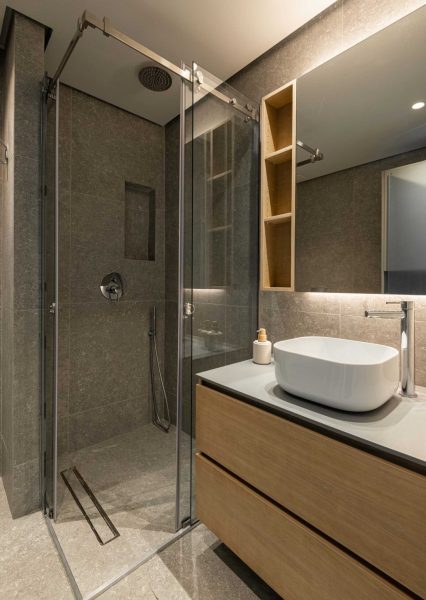 Luria Homes_VillaB_semibase-bathroom_b